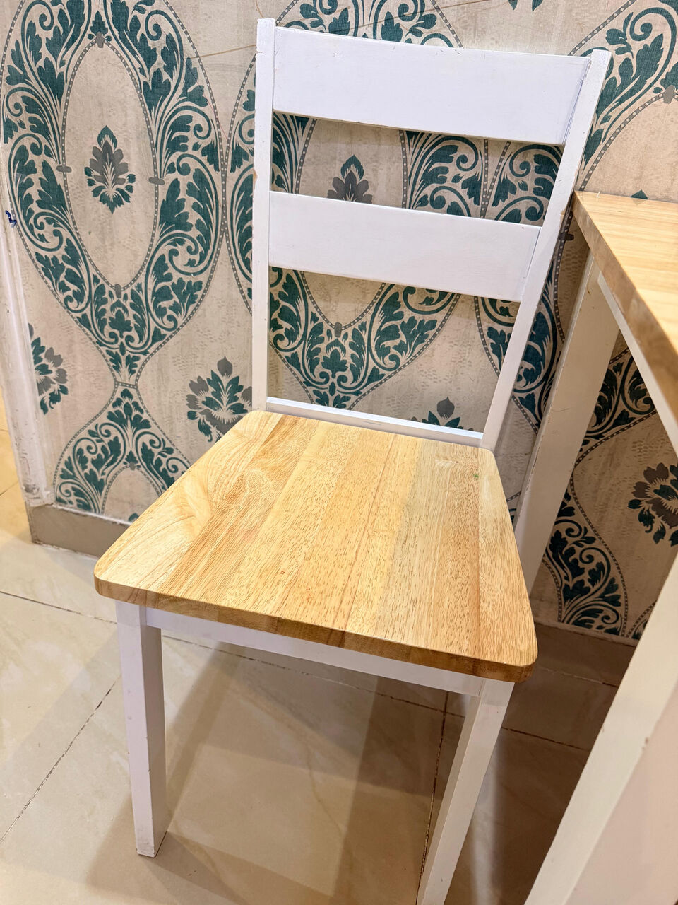 Riyadh, Furniture, SAR 490,  FOR SALE: HOMEBOX 4-SEATER DINING TABLE SET