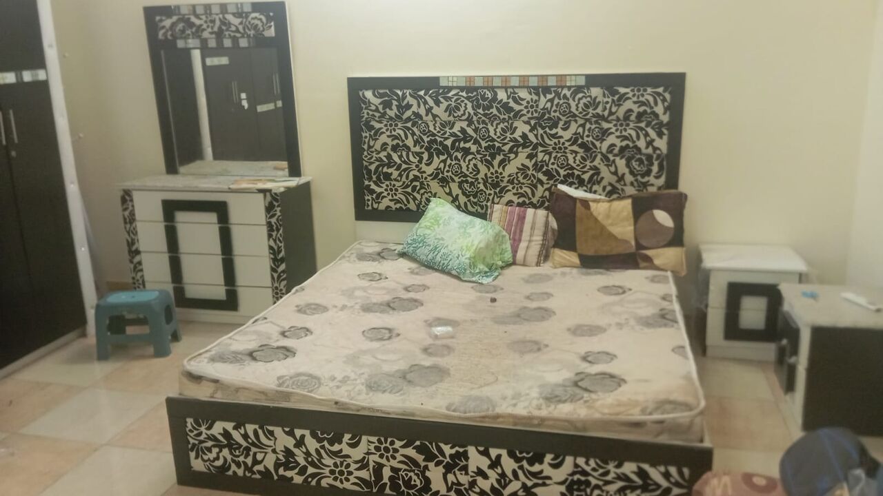 Al Aziziyah, Household Items, SAR 1050,  Window Split AC, 2 Bedroom Sets, Fridge, Front Load Washing Machine