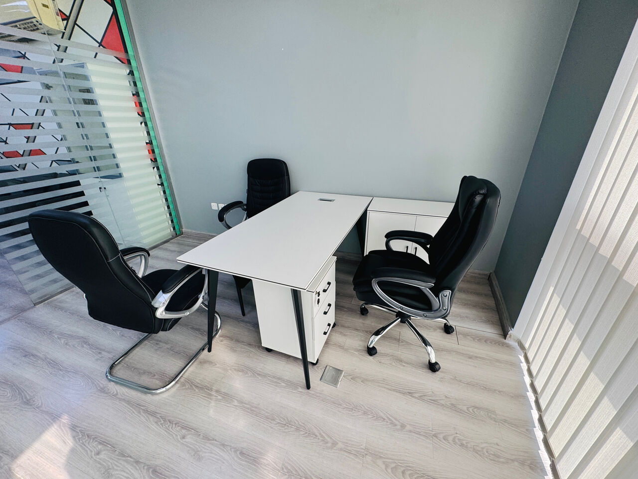 Dammam, Furniture, SAR 1200,  Office Table Set.