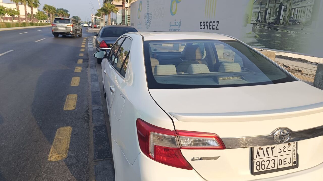 Dammam, Vehicles, Cars & Trucks , SAR 22000,  Toyota Camry,  2015,  Automatic,  384000 KM,  Full Option GLX. Pakistani Owner
