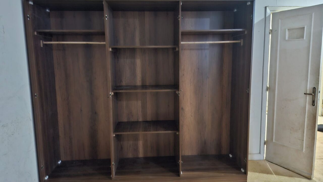 Al Iskan, Furniture, SAR 11,  New Bdrom Set Pakistani 🇵🇰