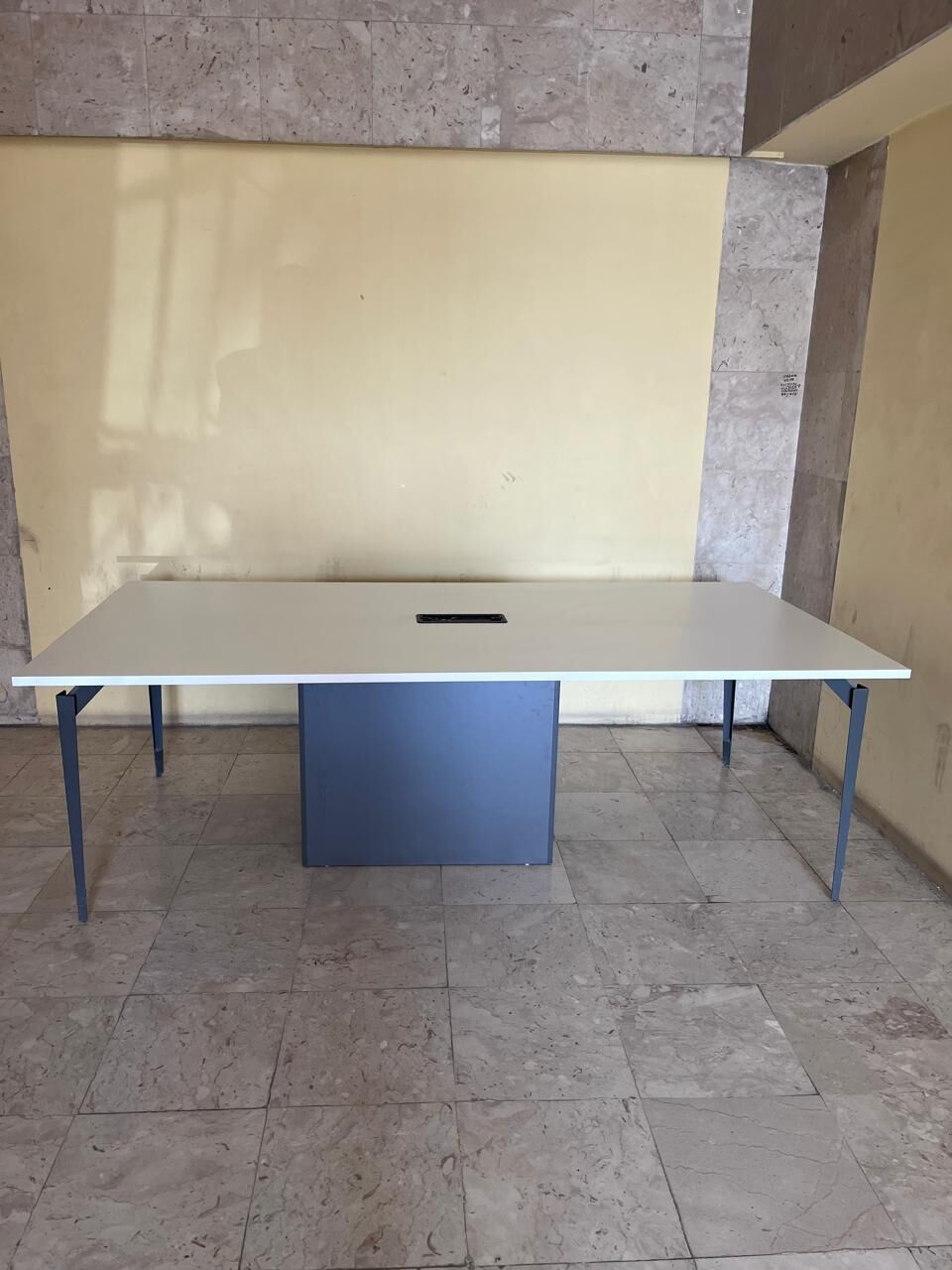 Riyadh, Furniture, SAR 450,  Meeting Office Table For Sale