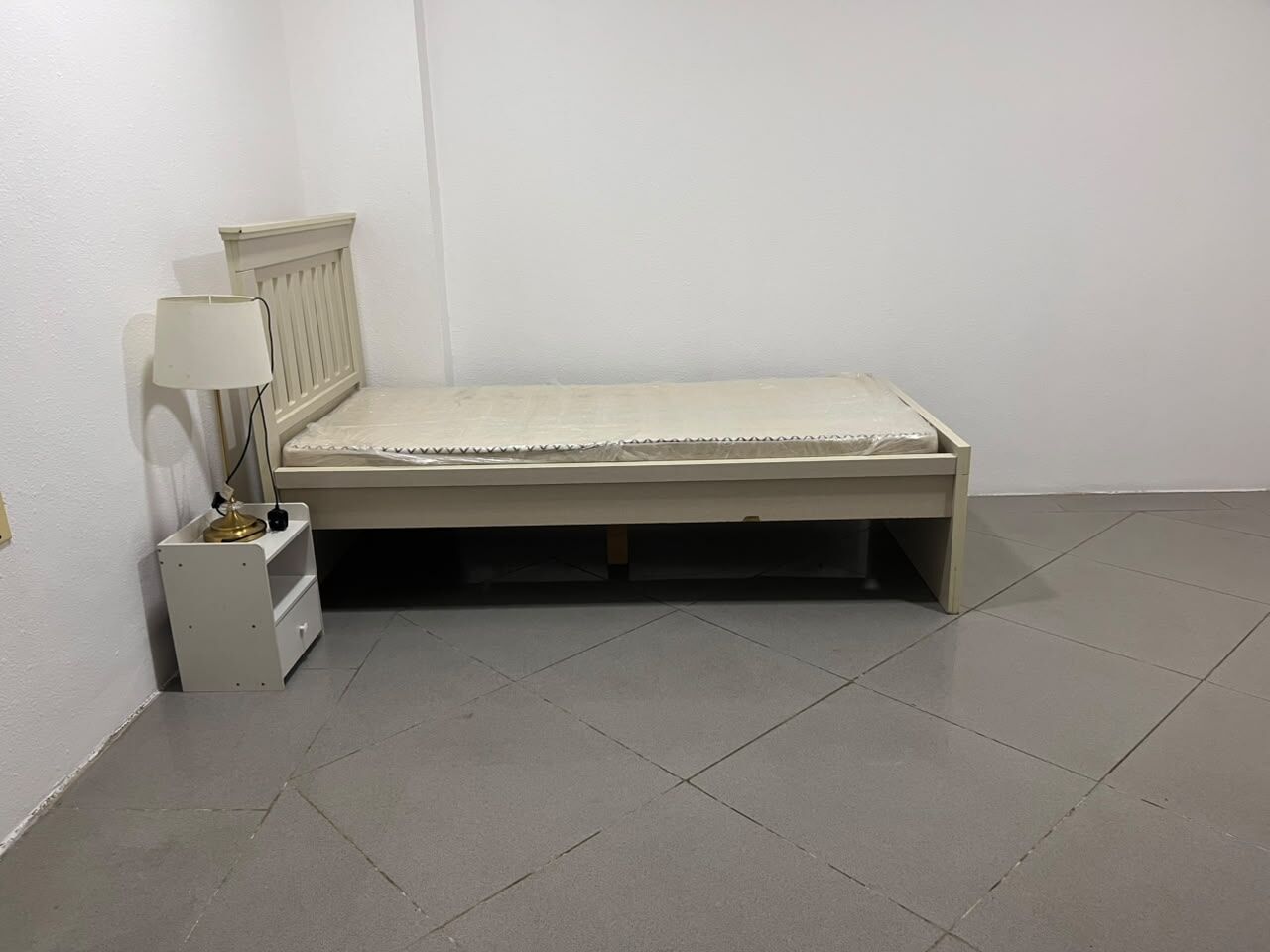 Thuqbah, Furniture, SAR 200,  Single Bed Set In Neat Condition For Sale