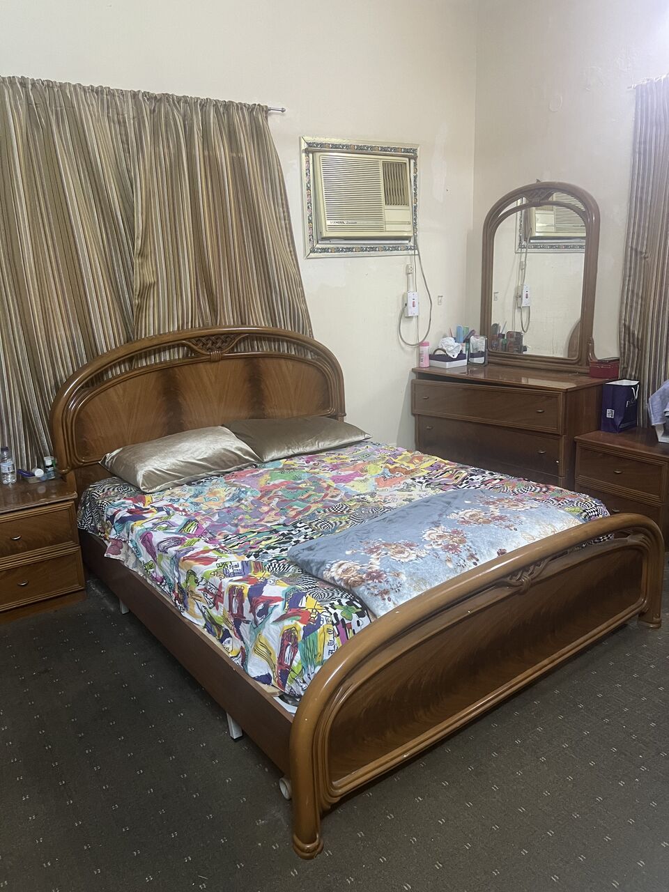 Jeddah, Furniture, SAR 500,  Bed Room Set With Mattress & Wadrobe & Dressing Table Mirror