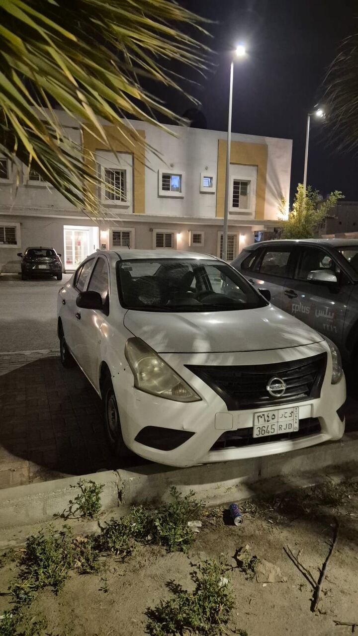 Dammam, Vehicles, Cars & Trucks , SAR 24000,  Nissan Sunny,  2017,  Automatic,  256600 KM,   Car For Sale