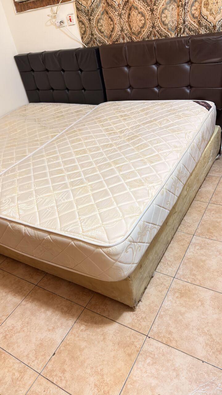 Jubail, Furniture, SAR 300,  Selling 2 Beds And 3 Mattress, Partially New Perfect Condition For 700 All