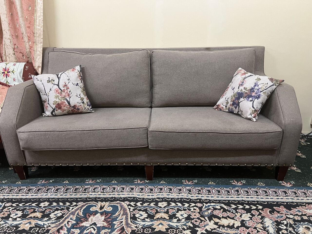 Jeddah, Furniture, SAR 350,  2Sofa For 5 Seats