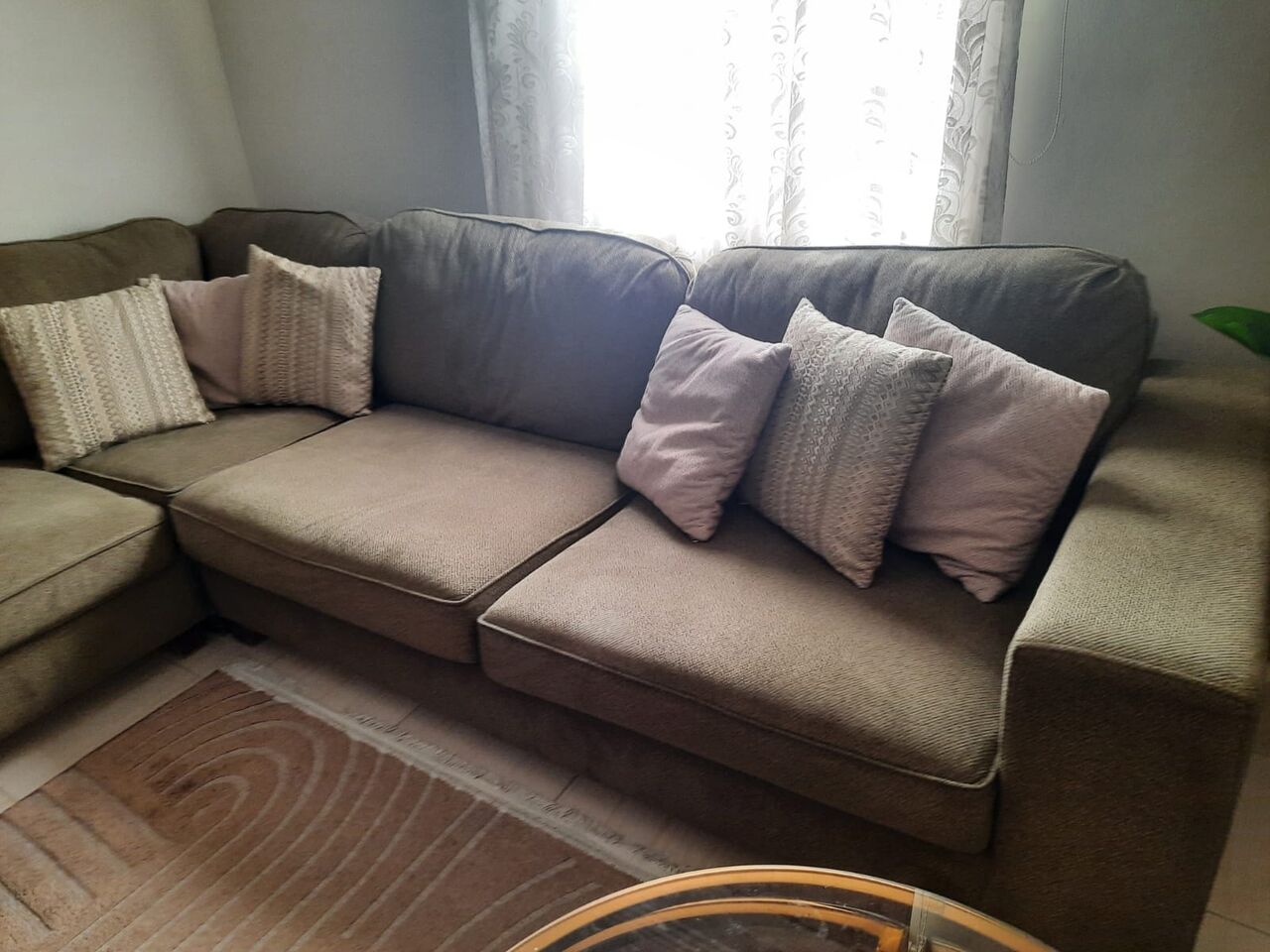 Riyadh, Furniture, SAR 800,  Corner Set For Sale, Letter L