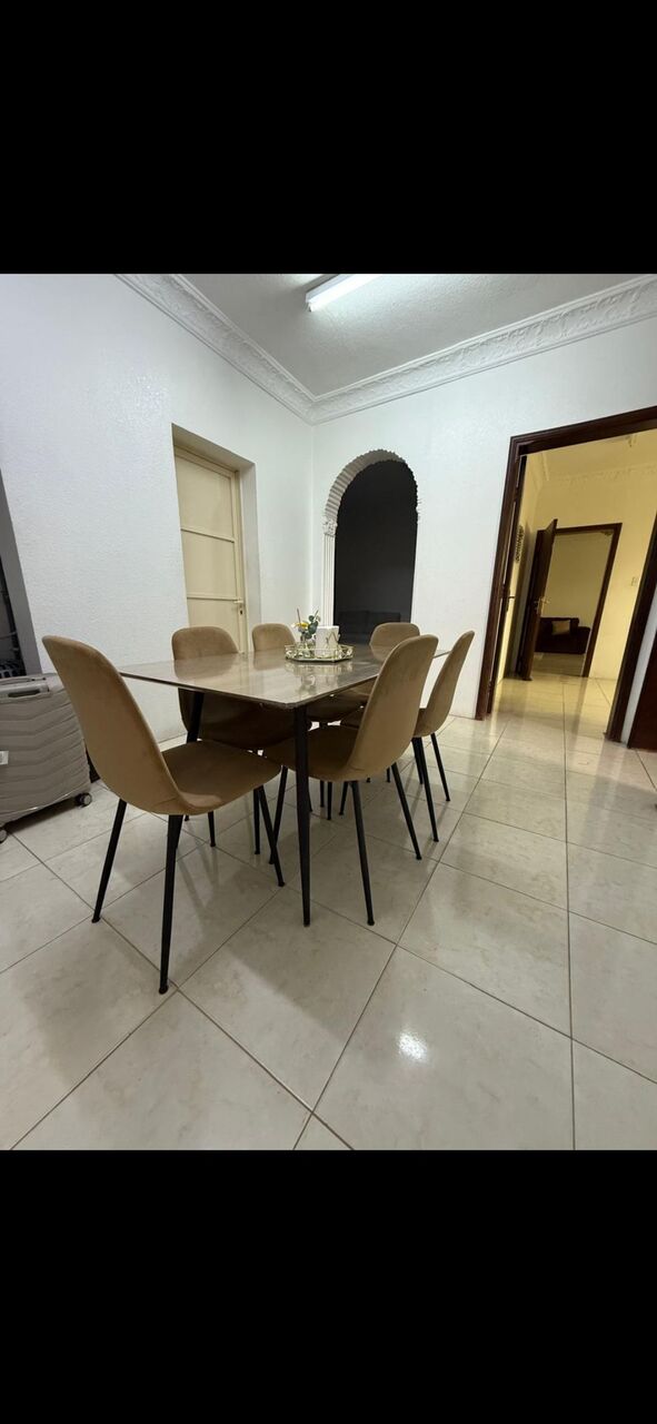 Jubail, Furniture, SAR 600,  6 Seater Dining Table For Sale SAR 600