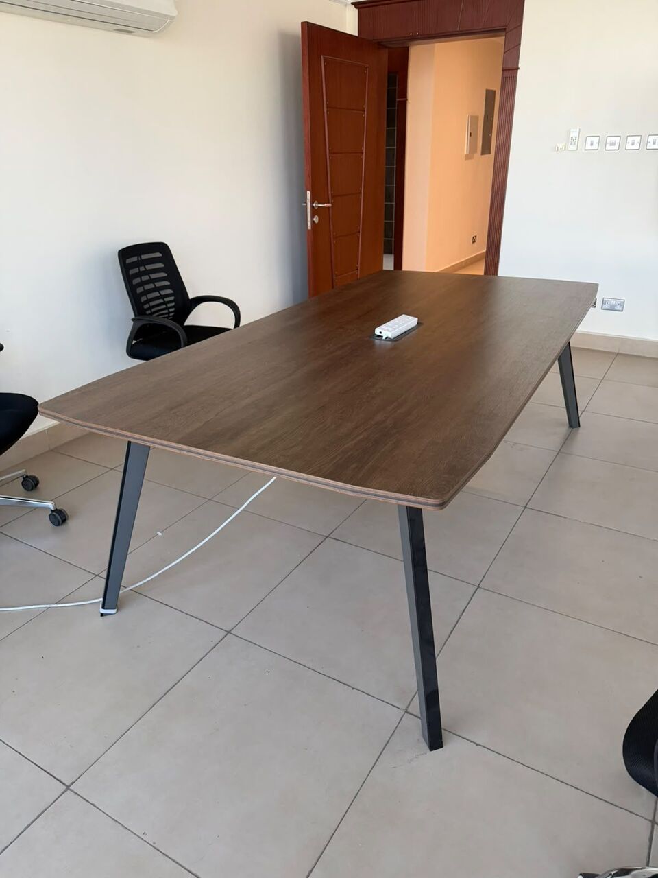 Khobar, Furniture, SAR 7000,  Office Furniture: Ergonomic Chairs & Study Table For Sale