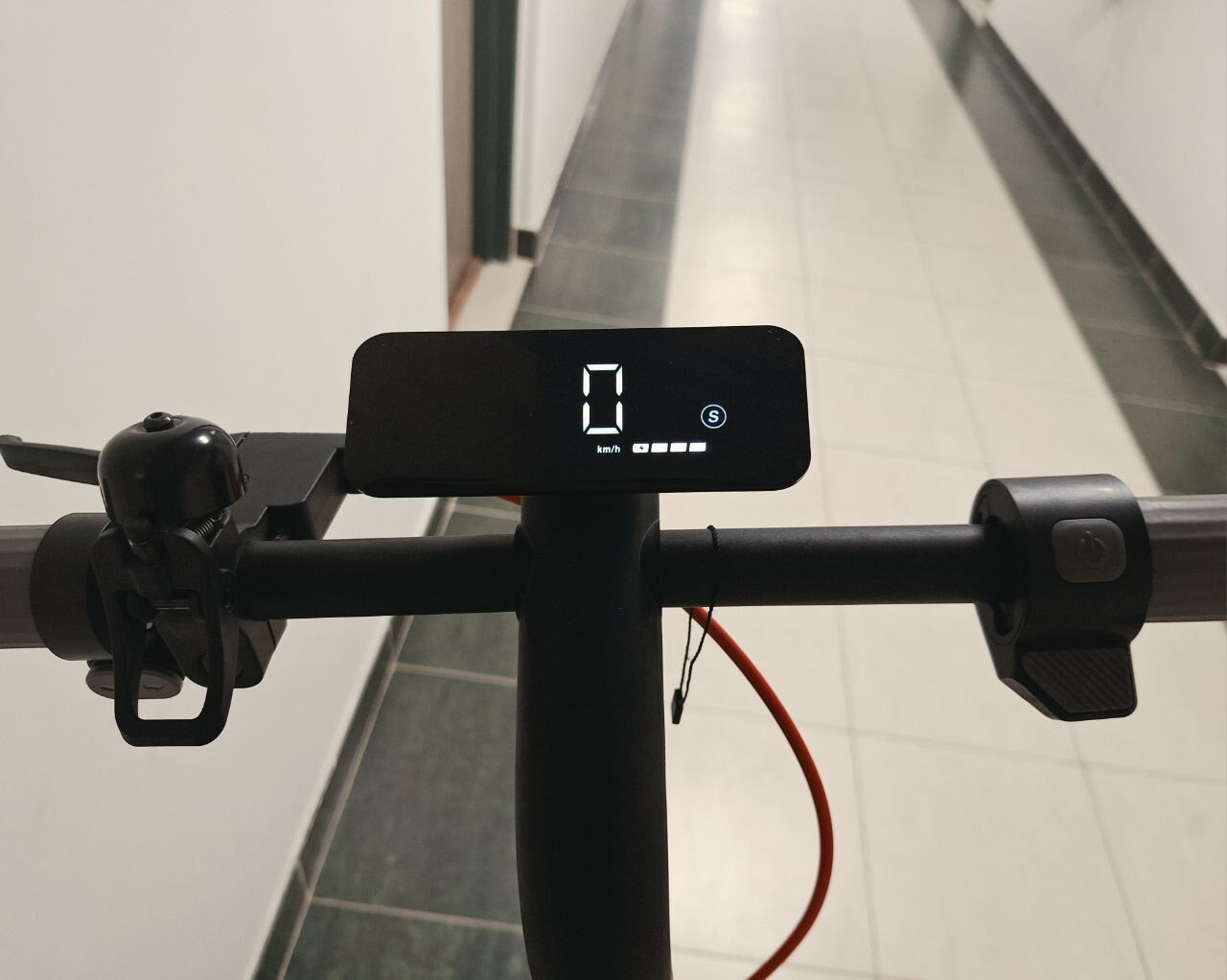 Dammam, Bicycles, SAR 1100,  NAVEE V45i