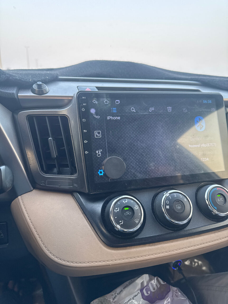 Dammam, Vehicles, Cars & Trucks , SAR 45000,  Toyota RAV4,  2017,  Automatic,  350000 KM,