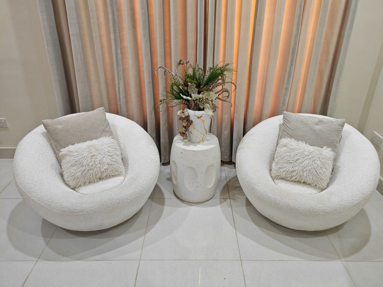 Riyadh, Furniture, SAR 800200,  2 Armchairs & 2 Poufs