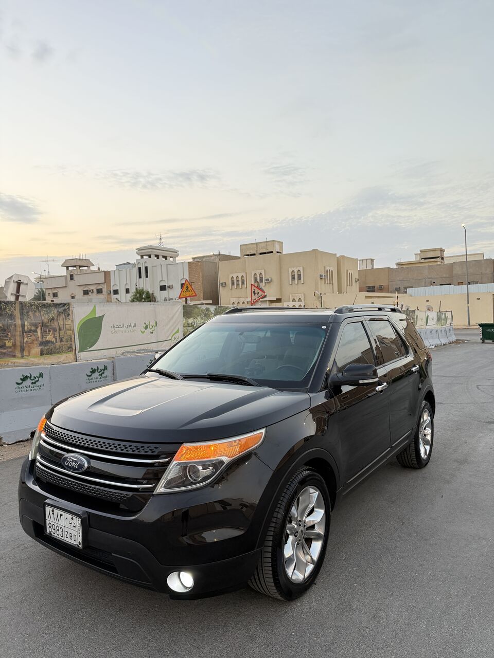Ad Diriyah, Vehicles, Cars & Trucks , SAR 55000,  Ford Explorer Sport,  2015,  Automatic,  150000 KM,  Ford Explorer Limited  Top Of The Line