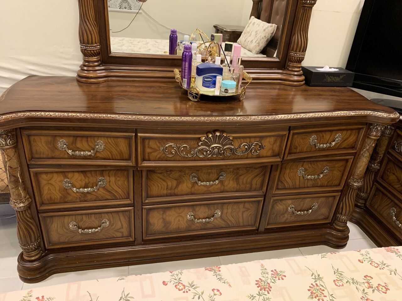 Jeddah, Furniture, SAR 2300,  Full Bedroom Furniture Set (King Size).