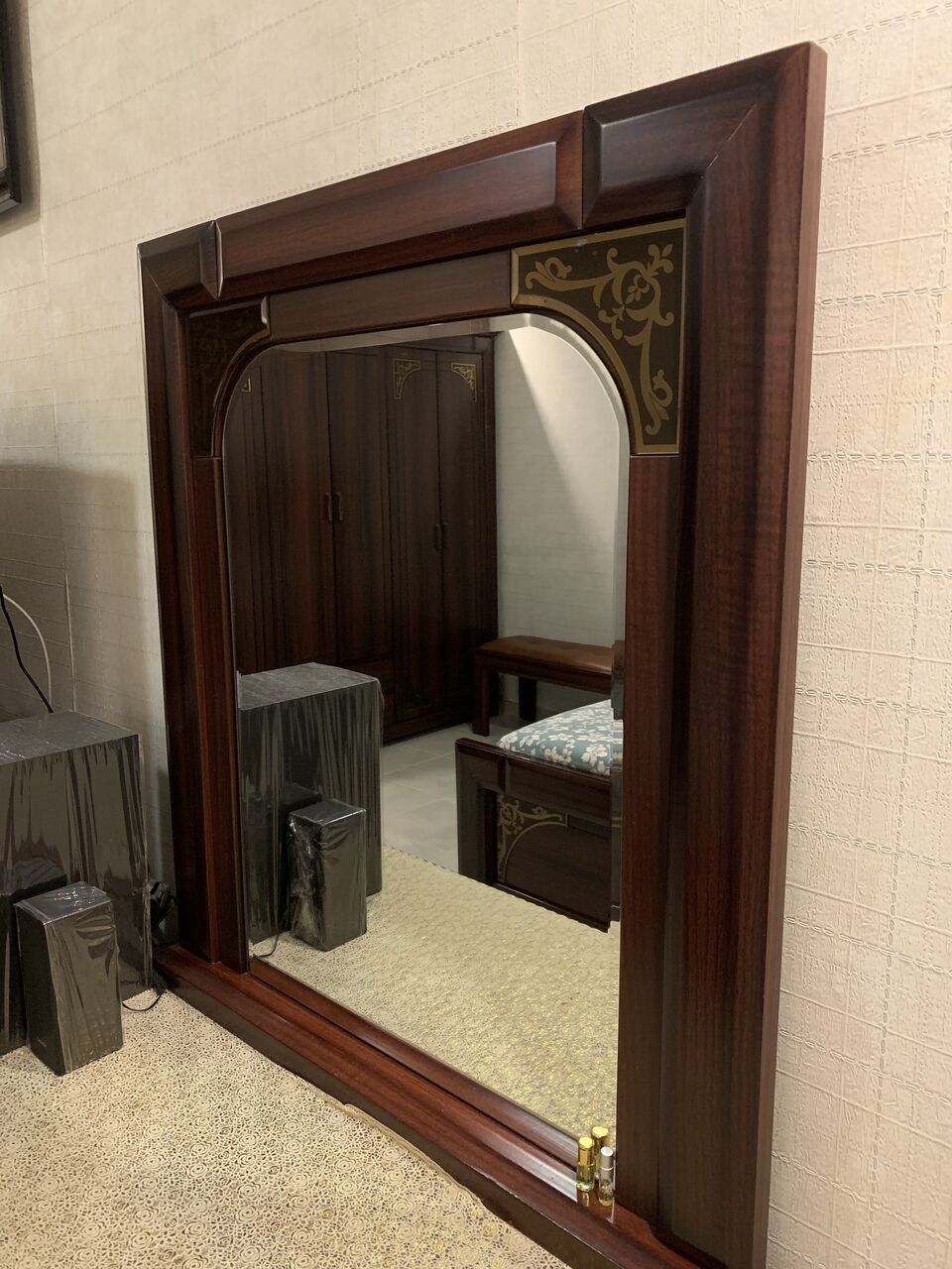 Jeddah, Furniture, SAR 2000,  Bedroom Furniture Set (King Size).