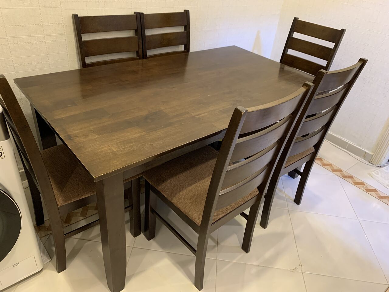 Jeddah, Furniture, SAR 400,  Home Centre Dining Table Set 6 Chairs.