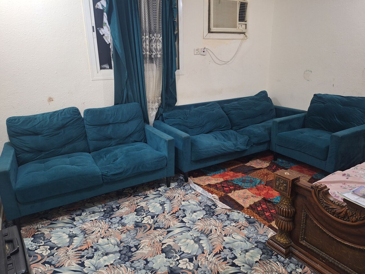 Jeddah, Furniture, SAR 900,  6-Seater Sofa Set For Sale (3+2+1)