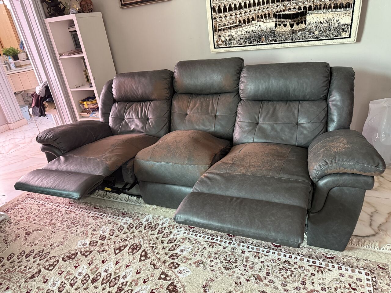 Al Sulaymaniyyah, Furniture, SAR 1600,  Home Box Leather Recliner Sofa Set (3+2+1) &ndash; SAR 1,600