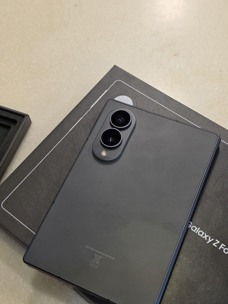 Dammam, Mobile Phones, SAR 5500,  Galaxy Fold 8 512 GB